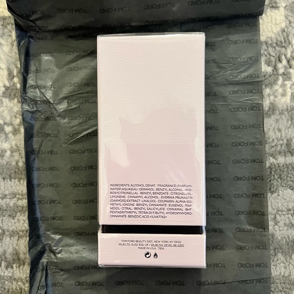 Tom Ford Rose Prick Eau De Parfum 🌹 - Picture 3 of 3